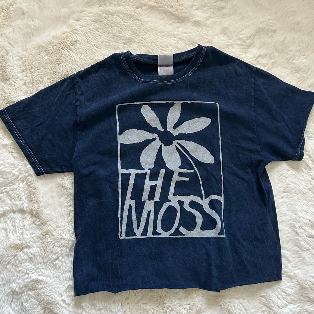 Women’s The Mos Navy Blue Graphic Band Tee